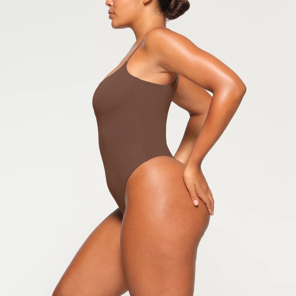 SKIMS
Fits Everybody Cami Bodysuit - Picture 8 of 8